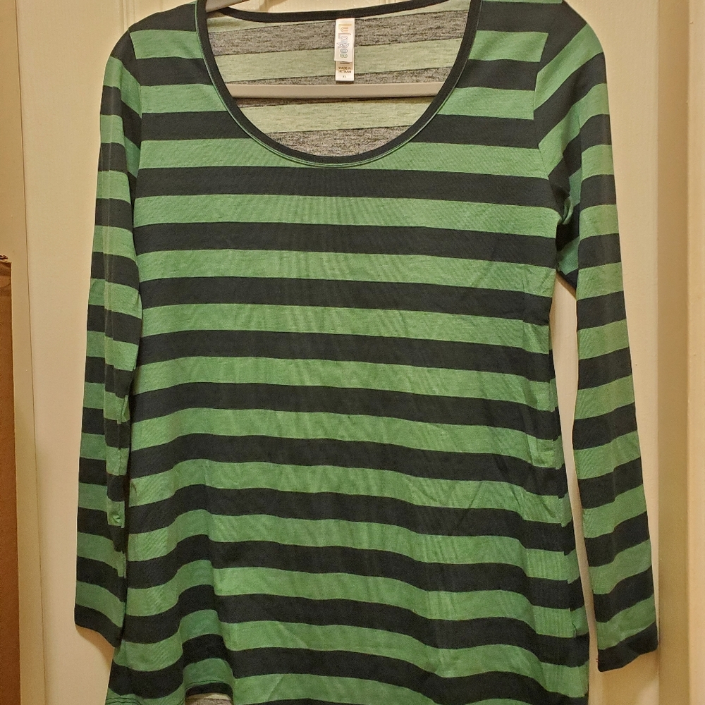 XS Lularoe Lynnae - Blue and Green Stripes